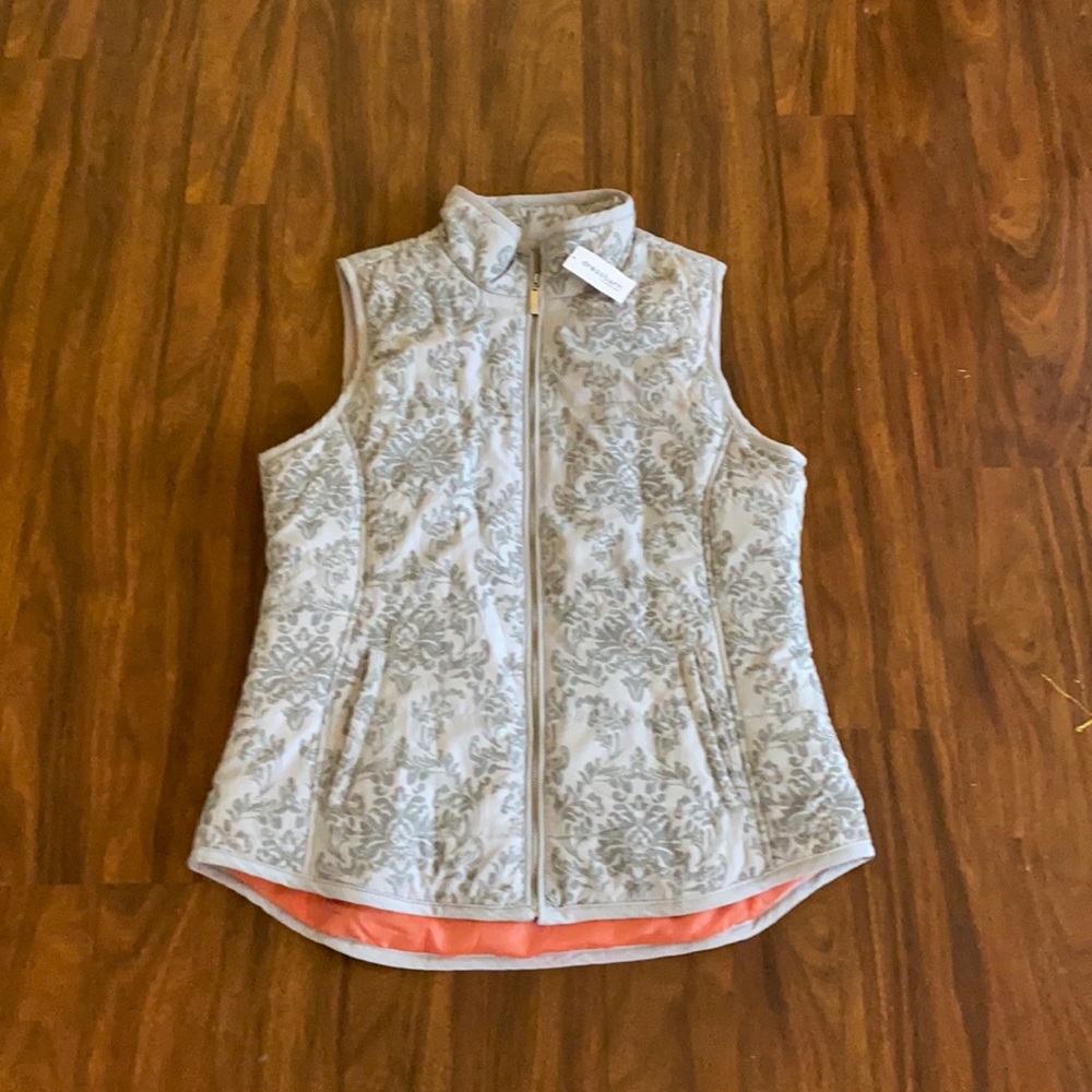 New with Tag Medium Dressbarn Vest.